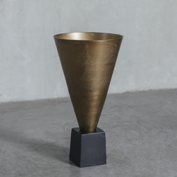 Centro De Mesa Cáliz Bendito Bronce