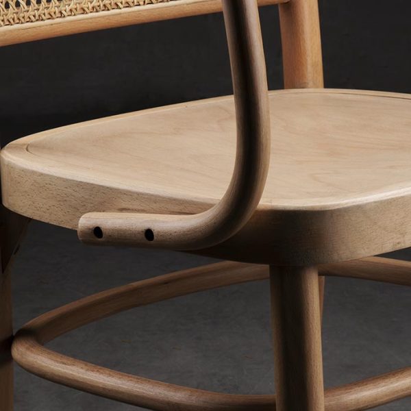 Silla Oporto Natural con Brazos
