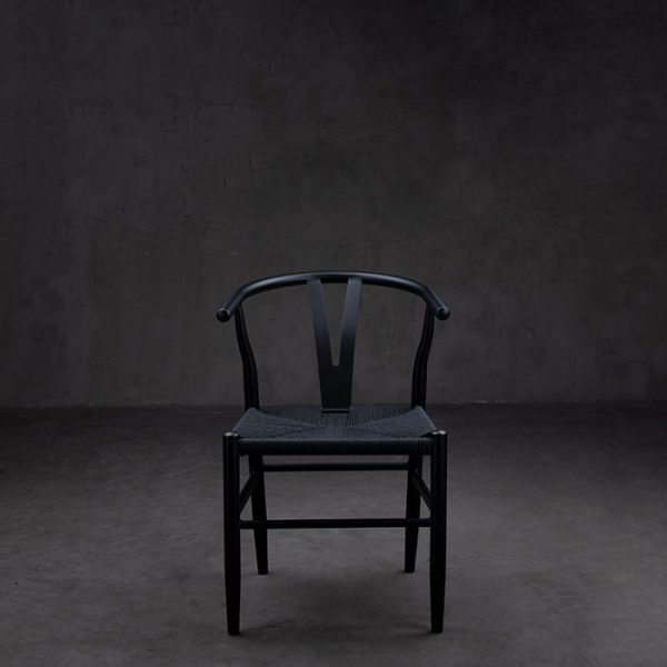 Silla Wishbone Negra