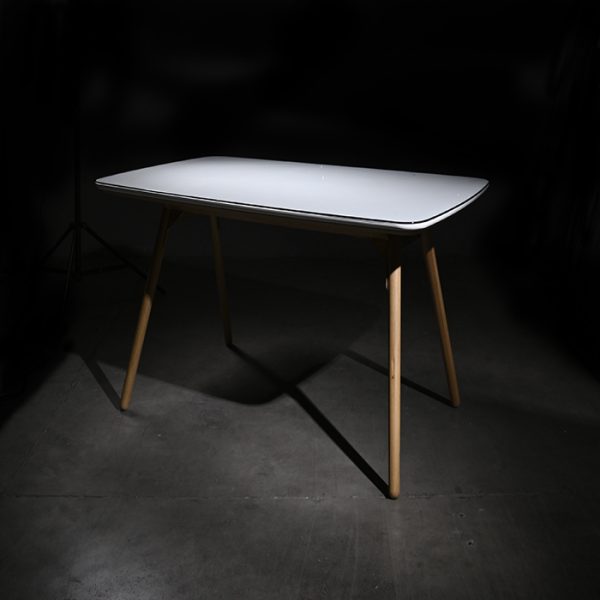 Mesa Simple Glass
