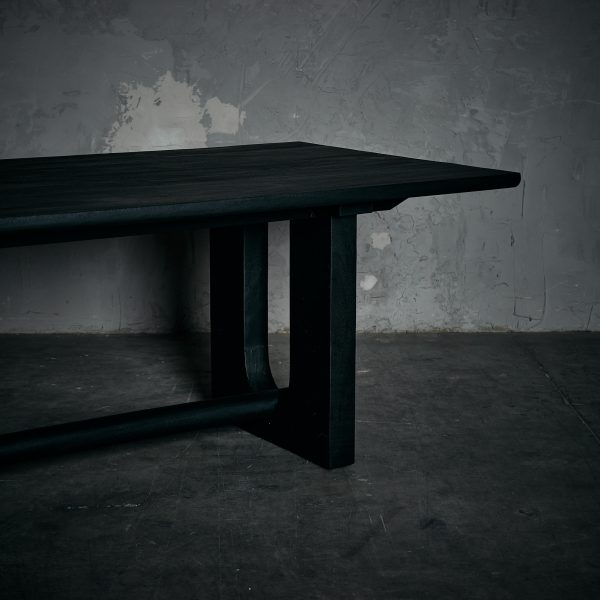 Mesa la Siútica negra 240