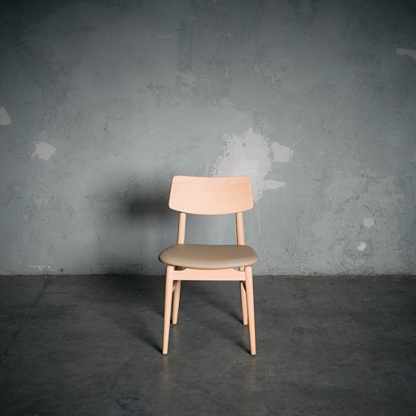 Silla Xiexie Natural Cuero Beige