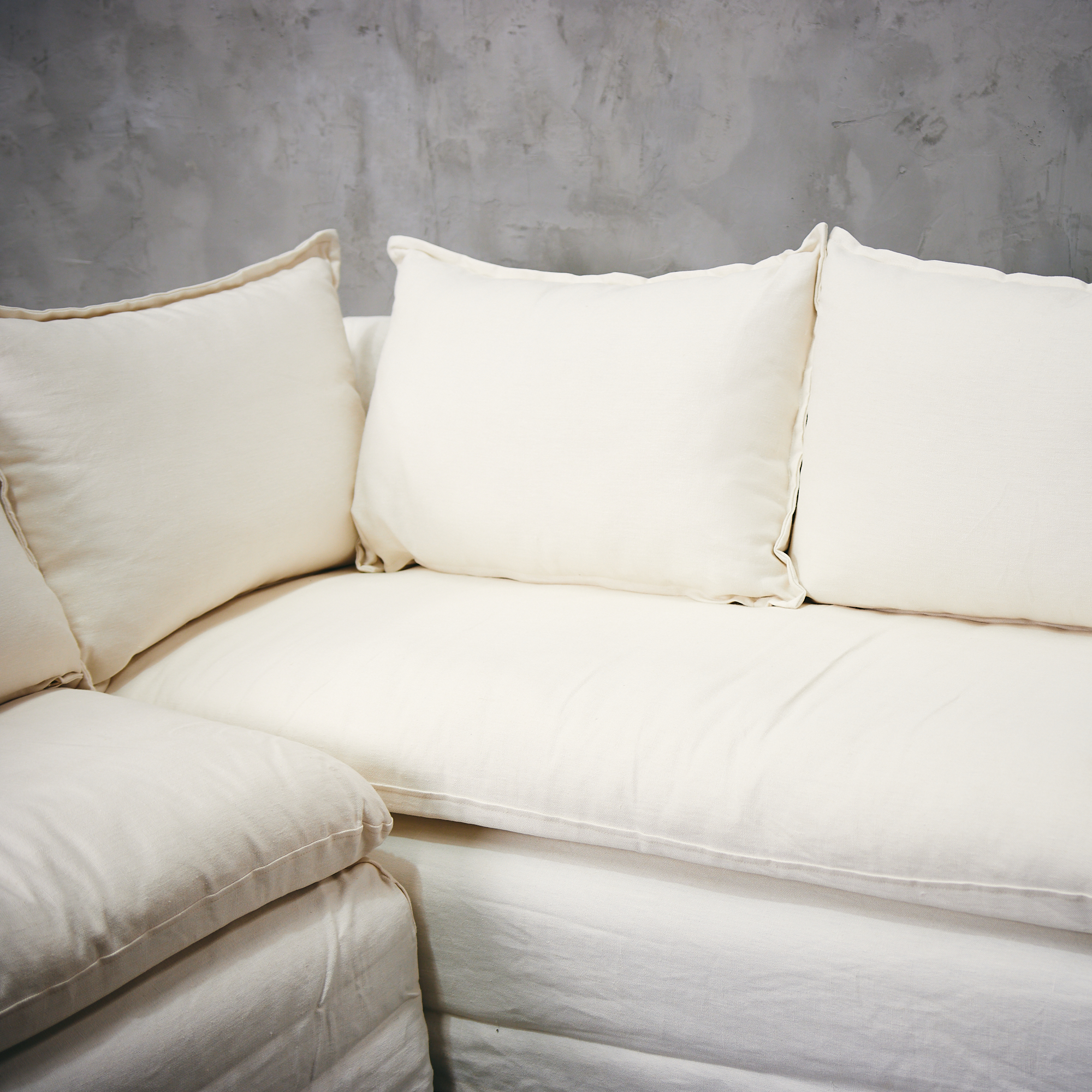 Seccional Vaticano Izq. 2.00 x 2.00 Crudo